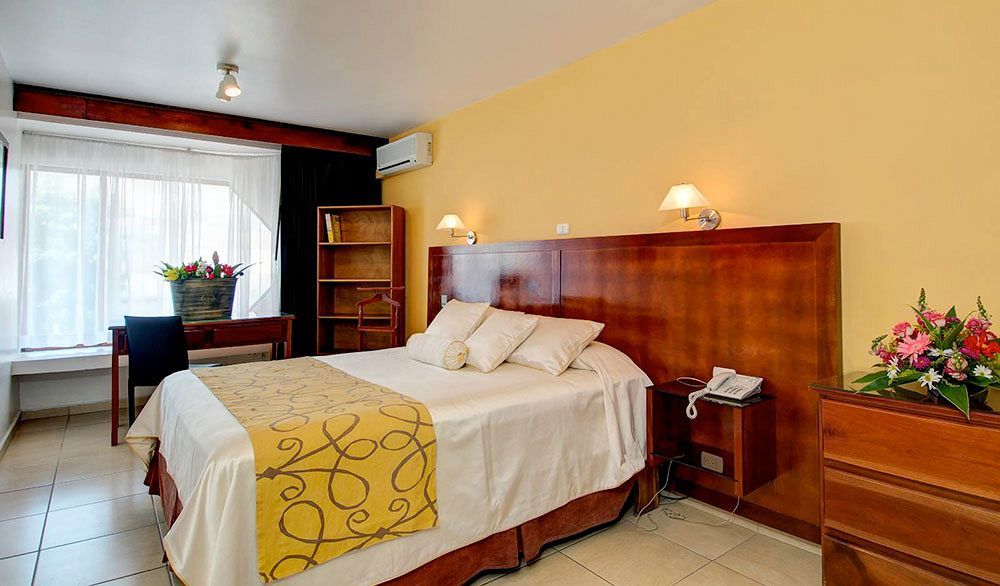 Hotel Residence Inn Suites Cristina San José Exterior foto